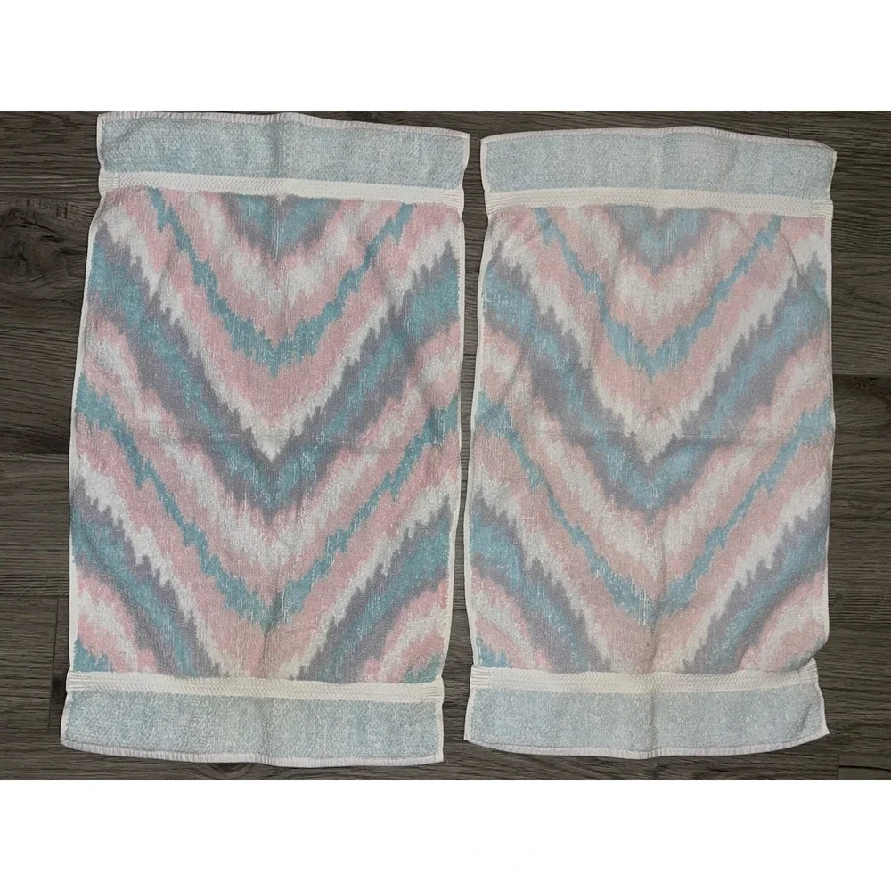 Vintage Towel‎ Set Of 6 Abstract Chevron Print Pink Blue & White